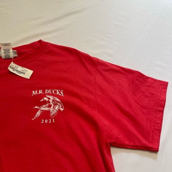 NWT MR Ducks Red T-Shirt Size Medium New - Picture 5 of 6